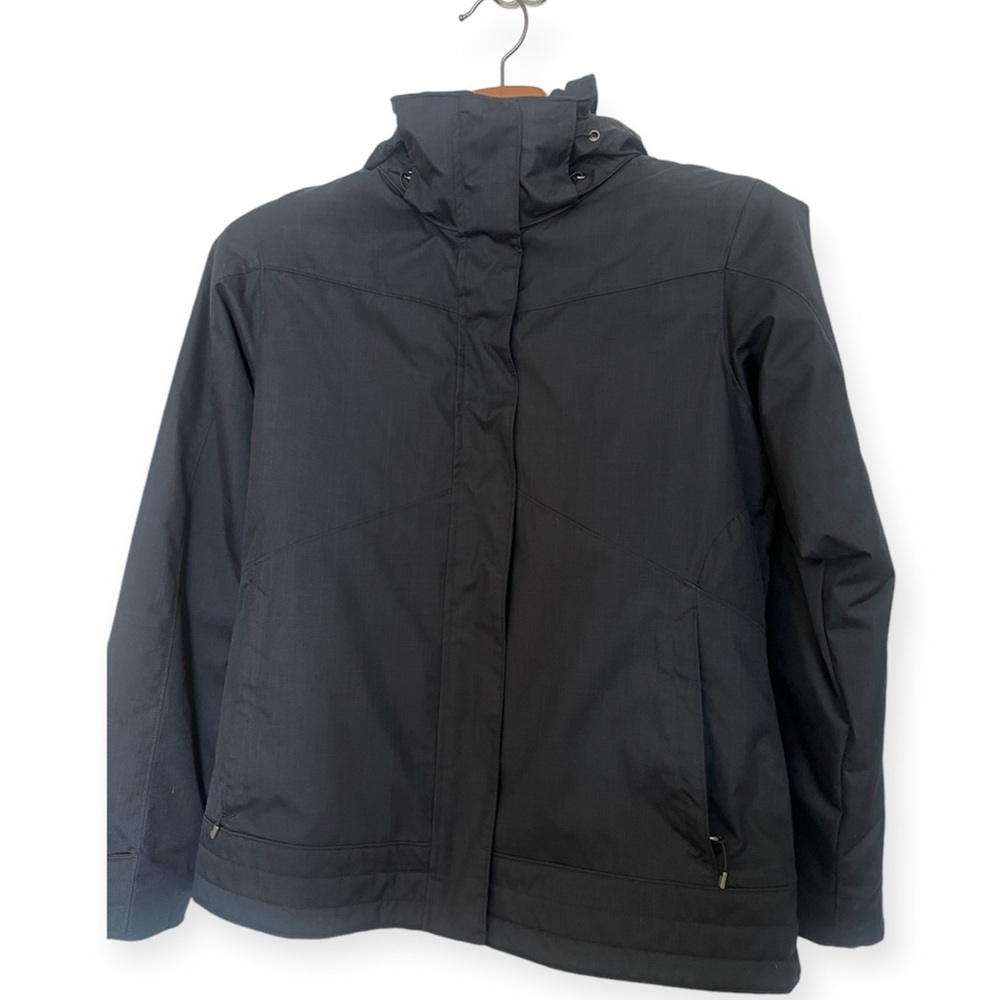 Columbia  Omni-Tech black jacket - size M